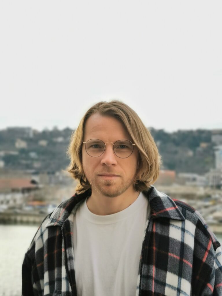 2025_Emanuel_Campo_portrait_hd-1 — Coïncidences Poétiques, Oullins (Lyon)